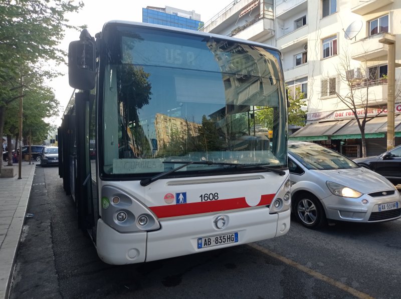 Newer Currila Bus